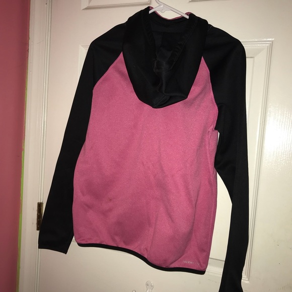 Nike therma-fit hoodie - Picture 4 of 4